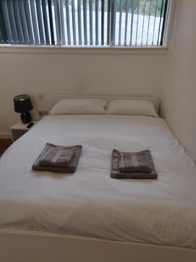 دندي Broughty Ferry Road Hotel By Pillow الغرفة الصورة